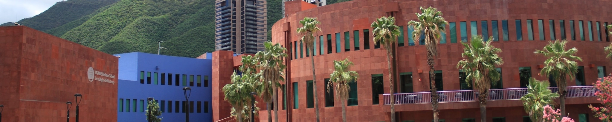 EGADE MONTERREY EXTERIOR