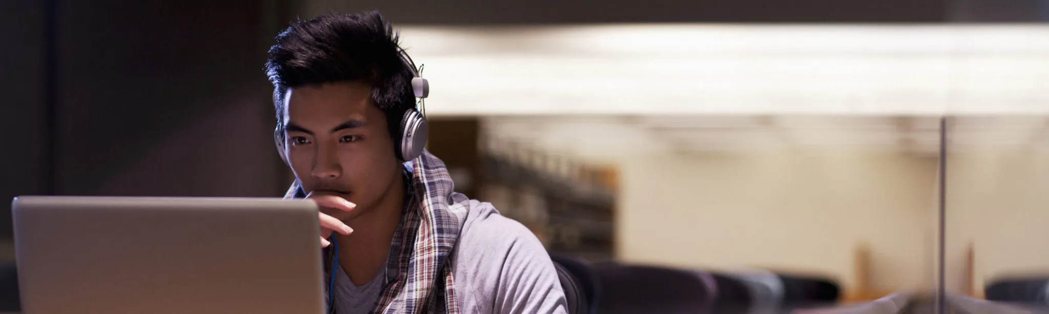 Student Studying Online Hybrid Blended Tech Ai